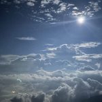 谷川岳の肩の小屋から見える空
